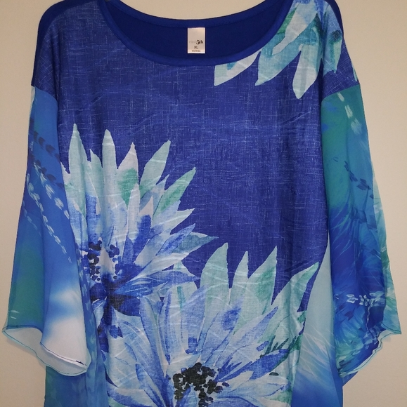 East 5th Tops - Blue floral print blouse